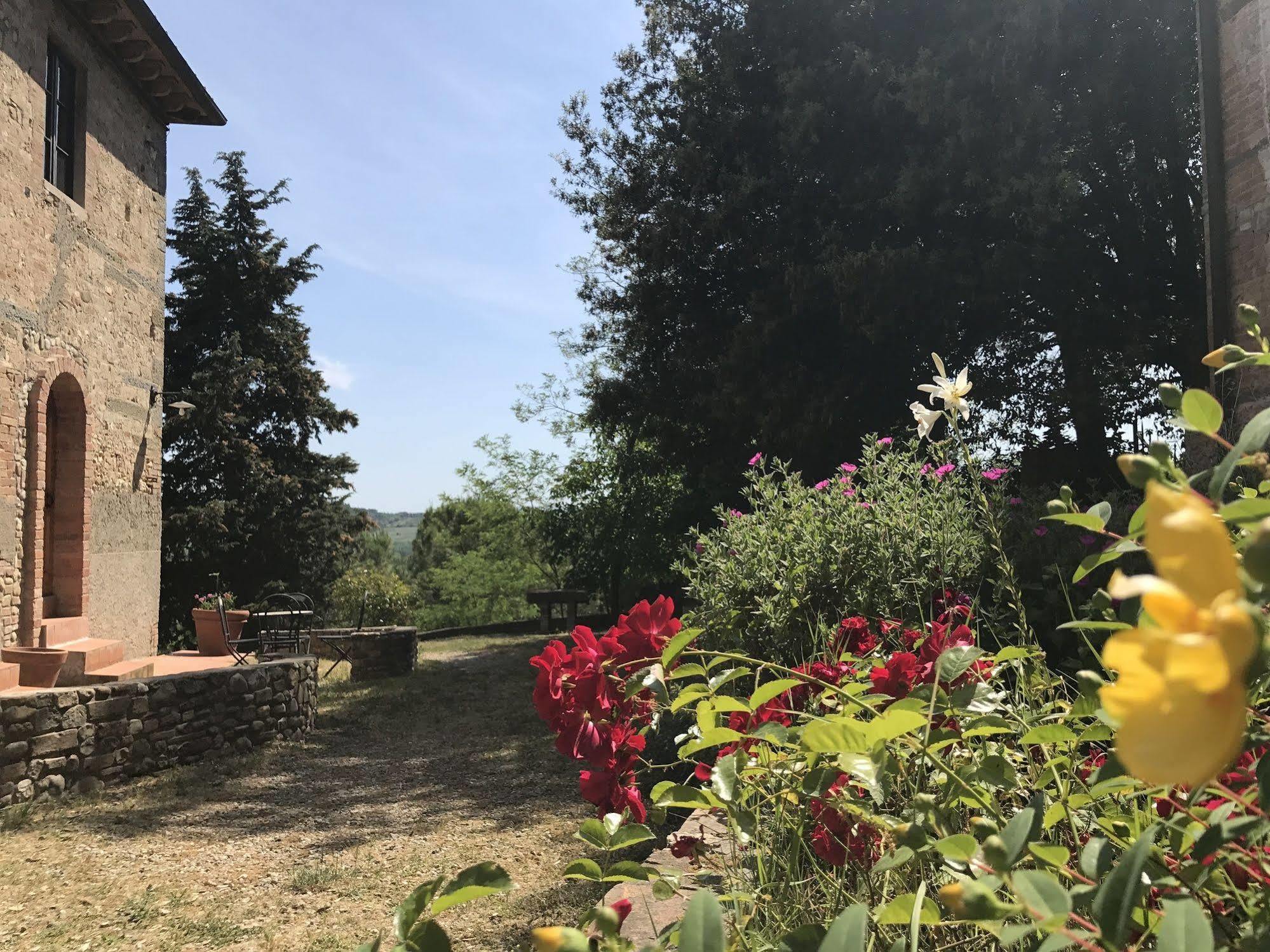 Castello Di Fezzana Lägenhet Montespertoli Exteriör bild